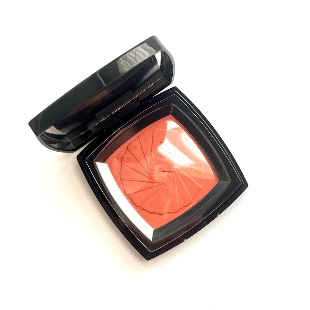 💎CHANEL limited edition matte powder blush in Blood Orange